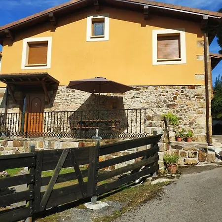 Country house Casa Lindelagua Pamanes